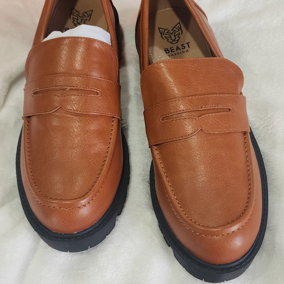 Beast Fashion Round Toe Loafers sz 9 - Picture 6 of 6